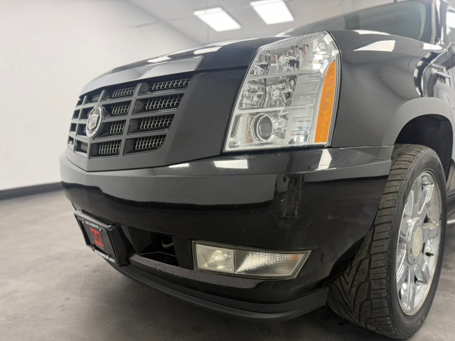 Used 2008 Cadillac Escalade EXT AWD/4WD image 16