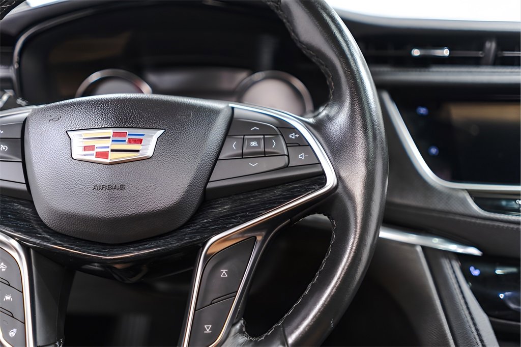 Used 2022 Cadillac XT5 Premium Luxury w/ LPO, Floor Liner Package image 12