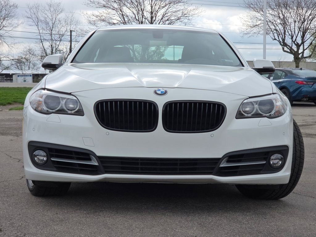 Used 2016 BMW 528i Sedan image 3