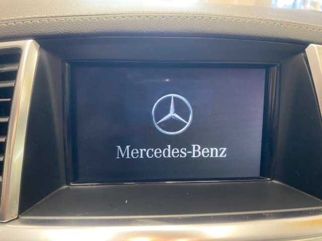 Used 2014 Mercedes-Benz GL 63 AMG 4MATIC image 35