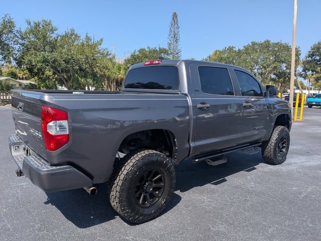 Used 2020 Toyota Tundra SR5 w/ SR5 Upgrade Package AWD/4WD image 4
