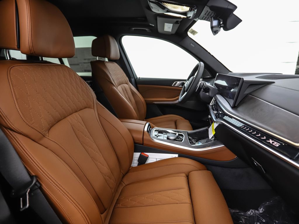 New 2026 BMW X5 xDrive50e w/ M Sport Package image 31