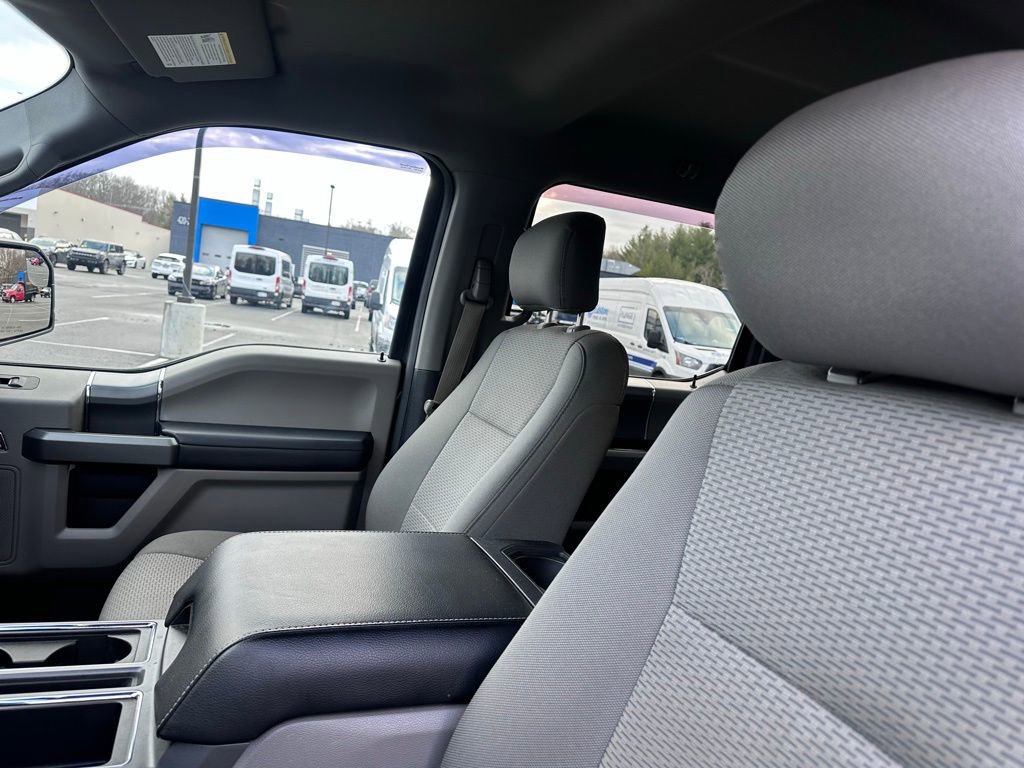 Used 2017 Ford F150 XLT w/ Equipment Group 302A Luxury image 14