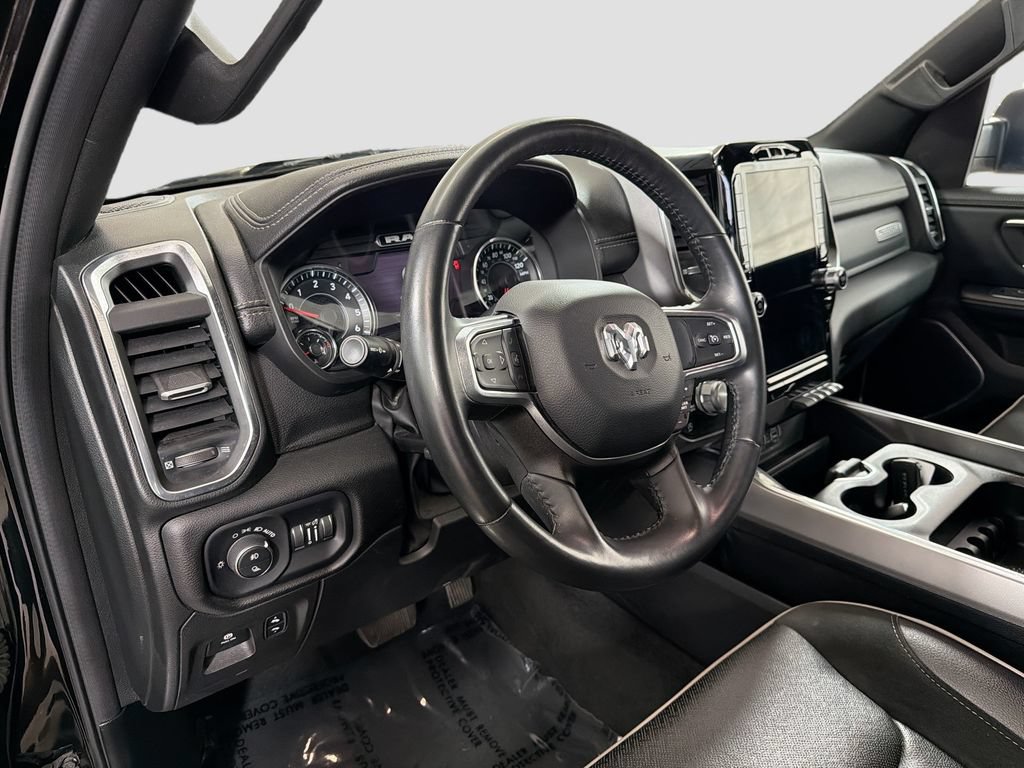 Used 2023 RAM 1500 Laramie AWD/4WD image 11