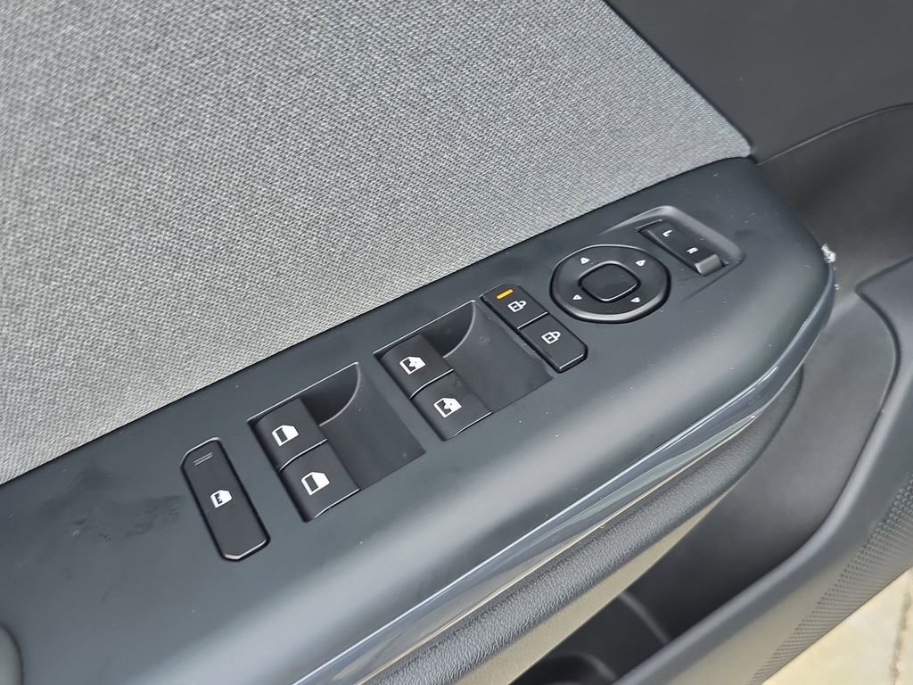 New 2025 Kia K4 EX image 20