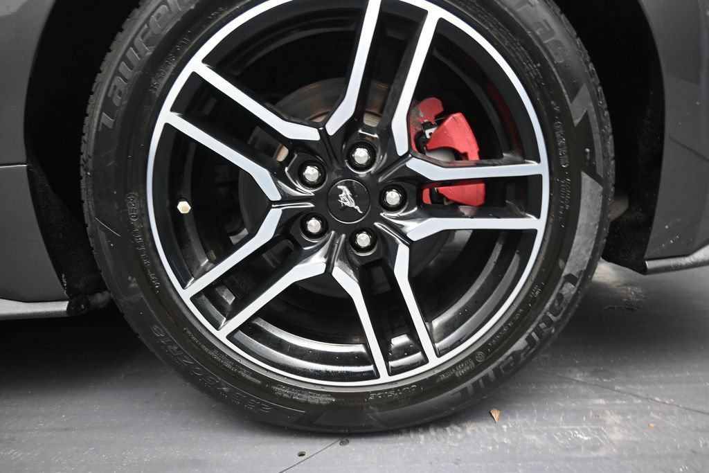 Used 2020 Ford Mustang Coupe w/ Equipment Group 101A RWD image 10