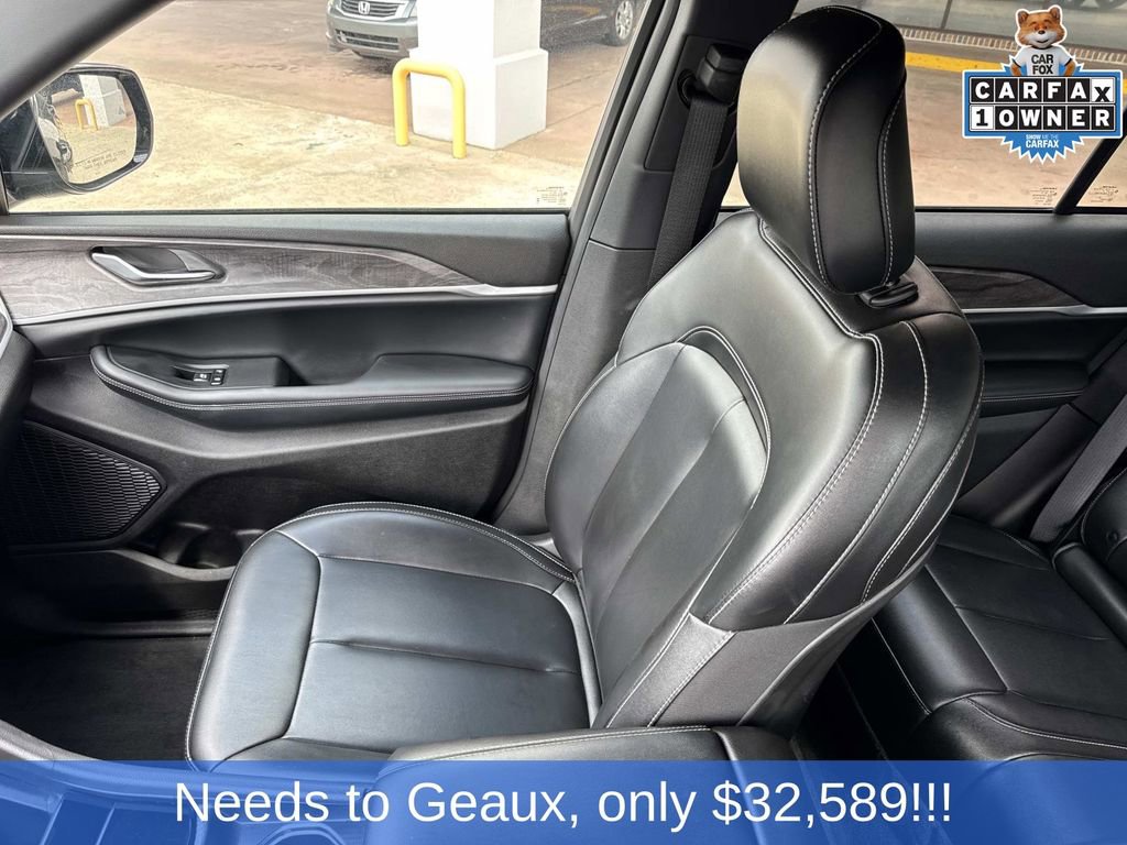 Used 2024 Jeep Grand Cherokee Limited image 33