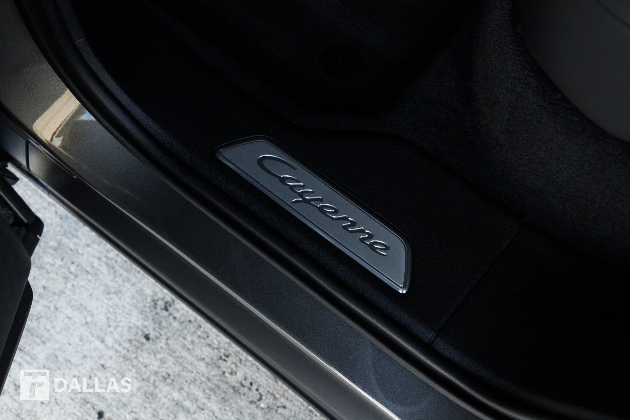 Used 2023 Porsche Cayenne Turbo S AWD/4WD image 28