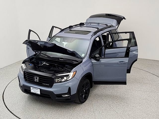 Used 2025 Honda Passport Black Edition image 42