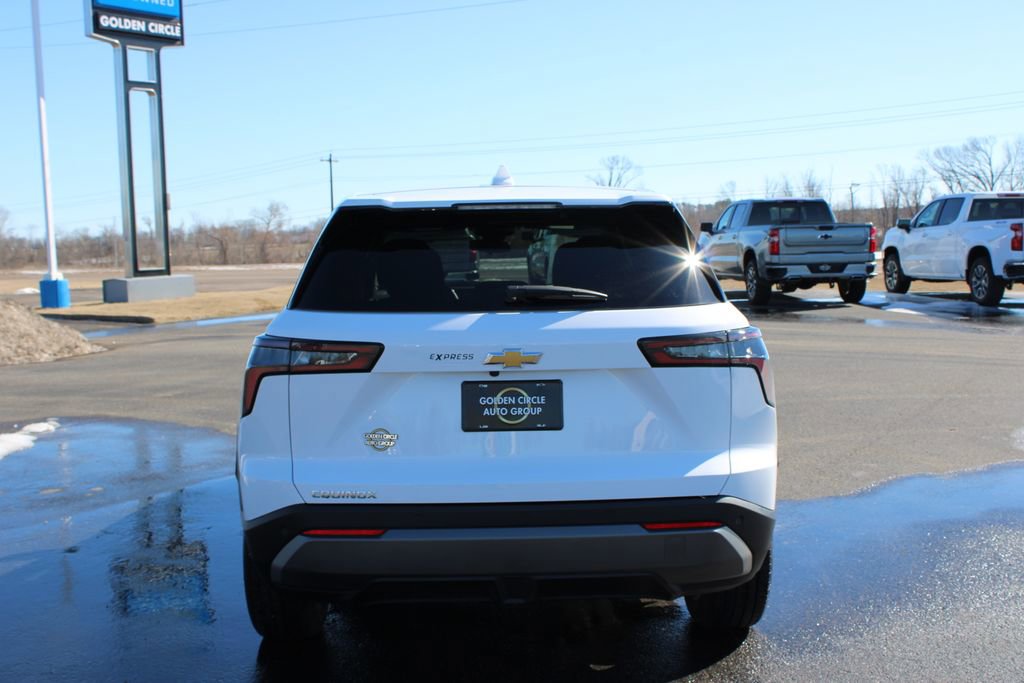 Used 2026 Chevrolet Equinox LT image 8