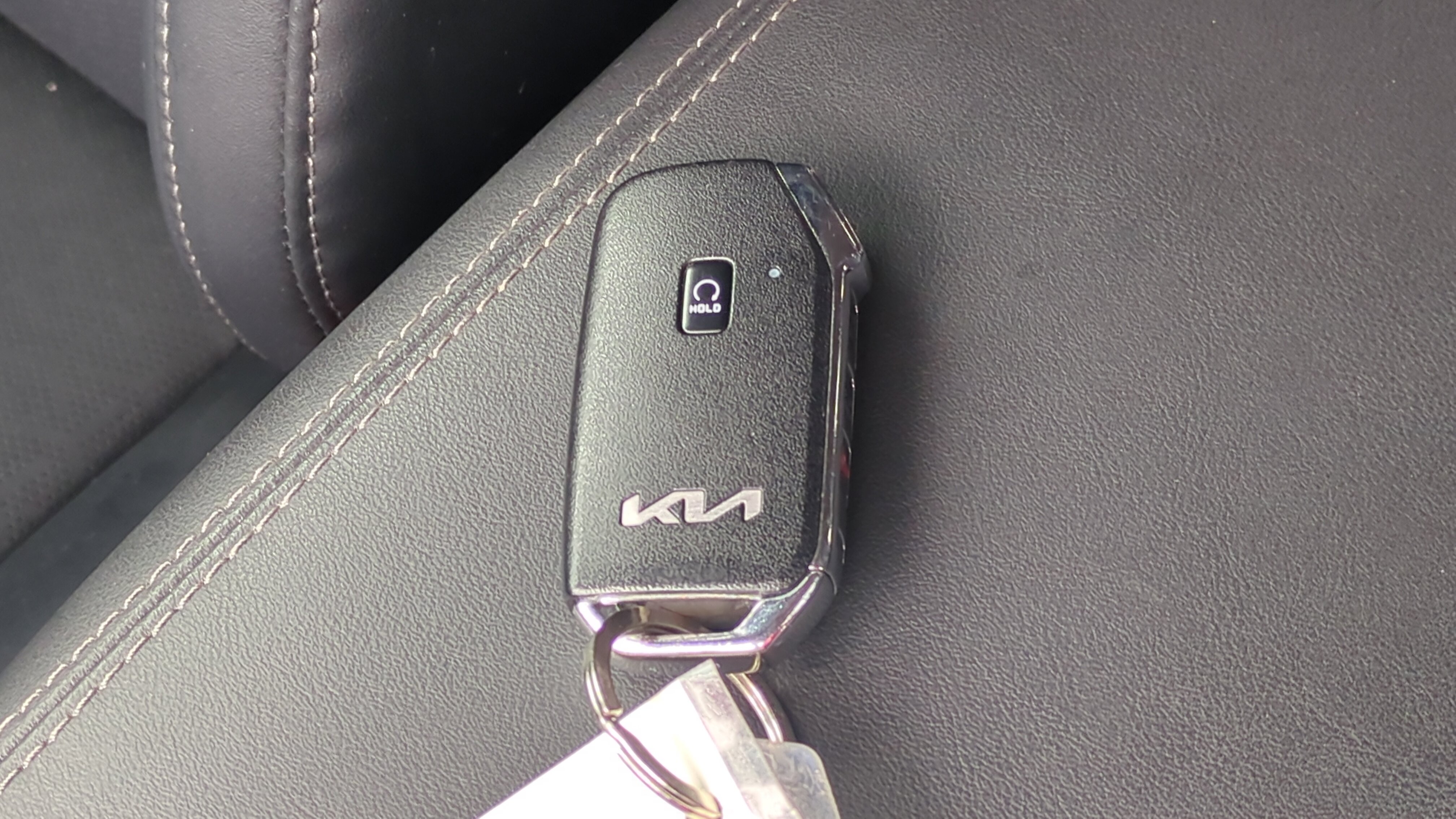 Certified 2024 Kia Sorento EX w/ Panoramic Sunroof Package image 29