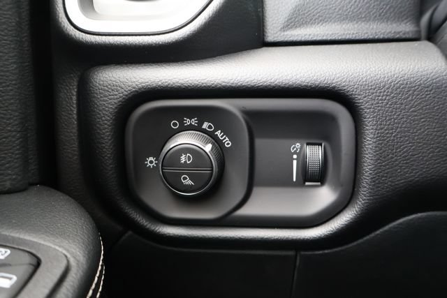 New 2026 RAM 2500 Lone Star AWD/4WD image 18