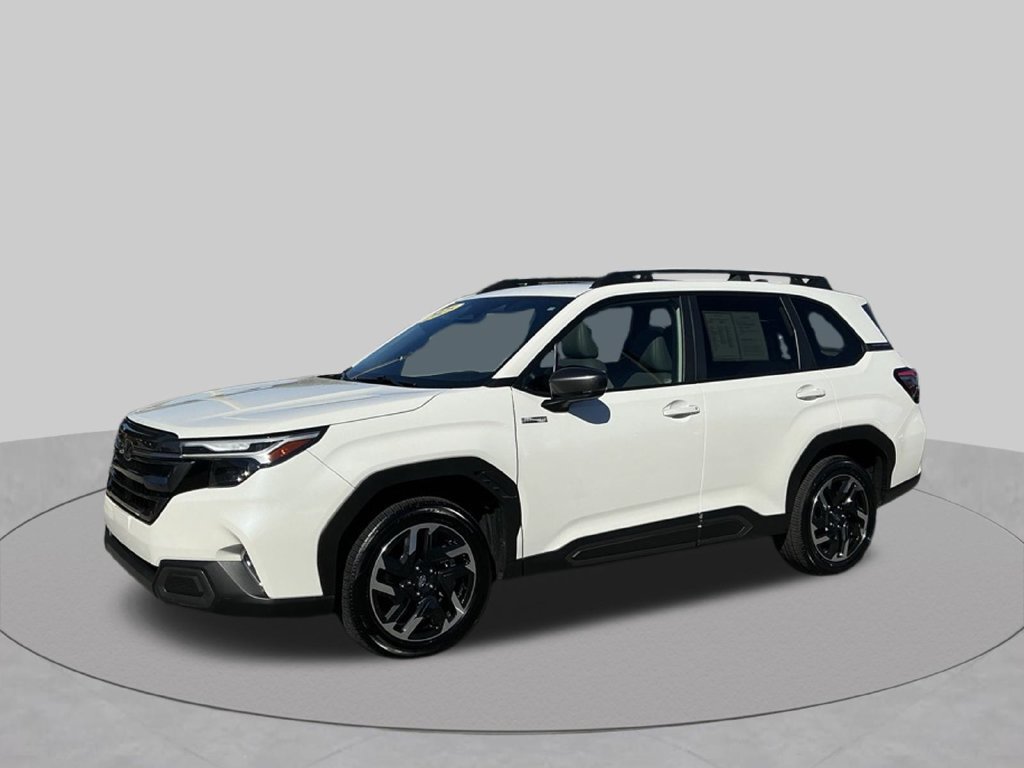 Used 2025 Subaru Forester Limited w/ Popular Package AWD/4WD image 2