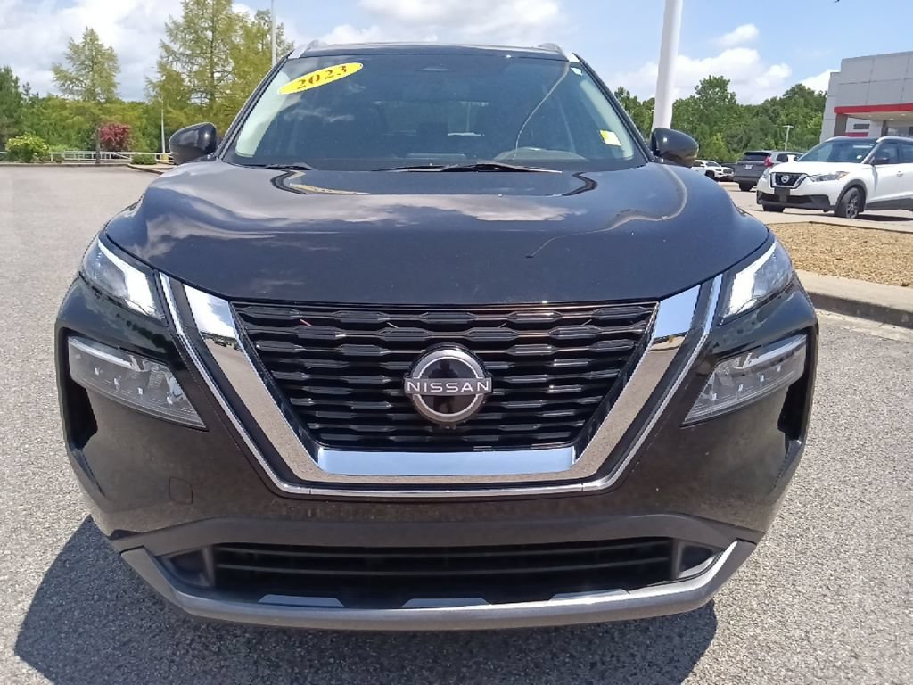 Used 2023 Nissan Rogue SL FWD image 8