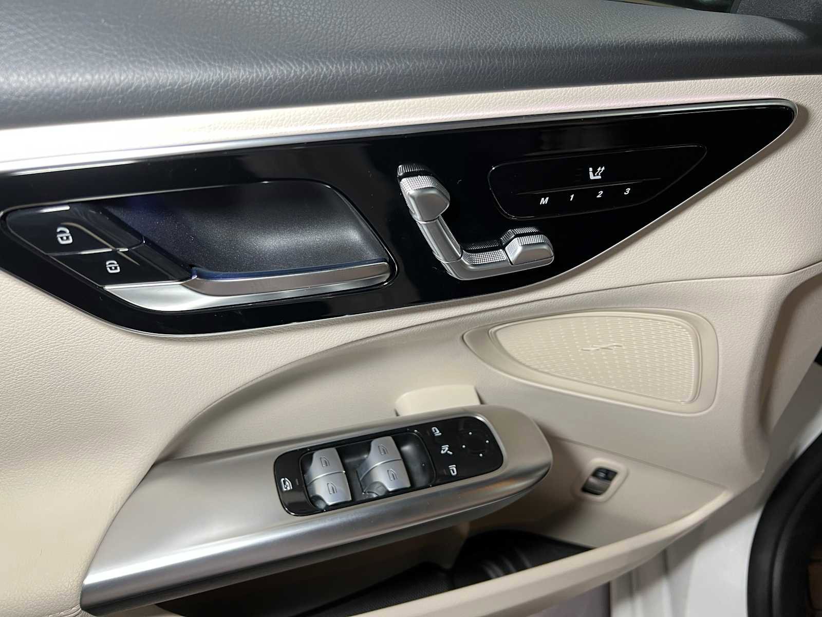 Certified 2025 Mercedes-Benz C 300 4MATIC Sedan image 22