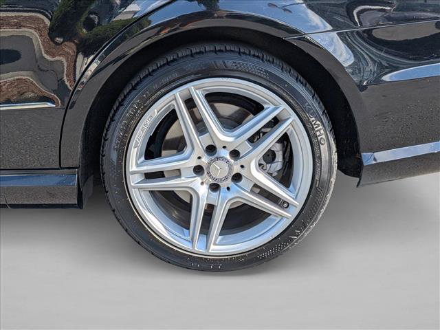 Used 2013 Mercedes-Benz E 550 4MATIC Sedan image 25