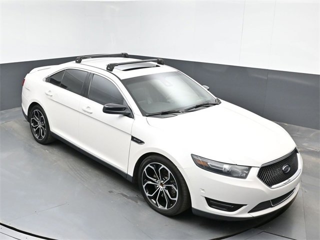 Used 2013 Ford Taurus SHO image 26