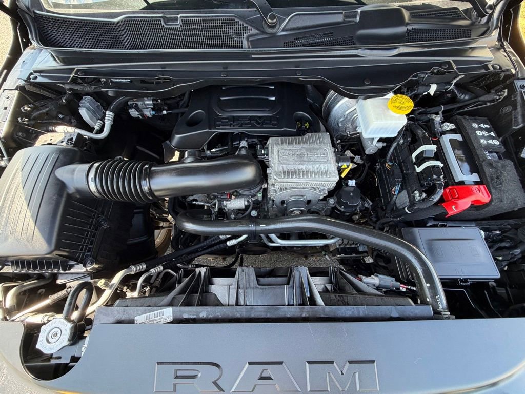 Certified 2024 RAM 1500 Laramie AWD/4WD image 18