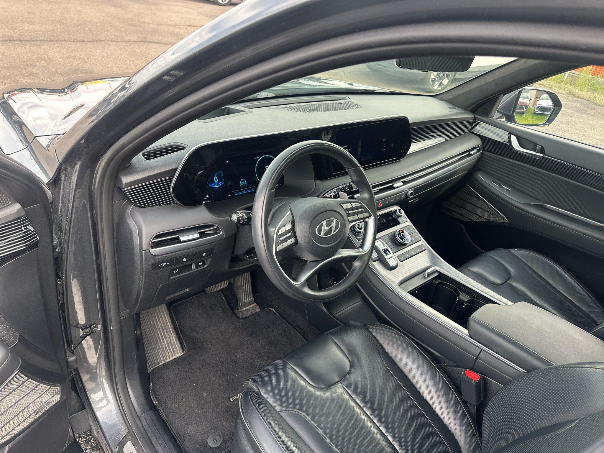 Used 2024 Hyundai Palisade Calligraphy AWD/4WD image 10