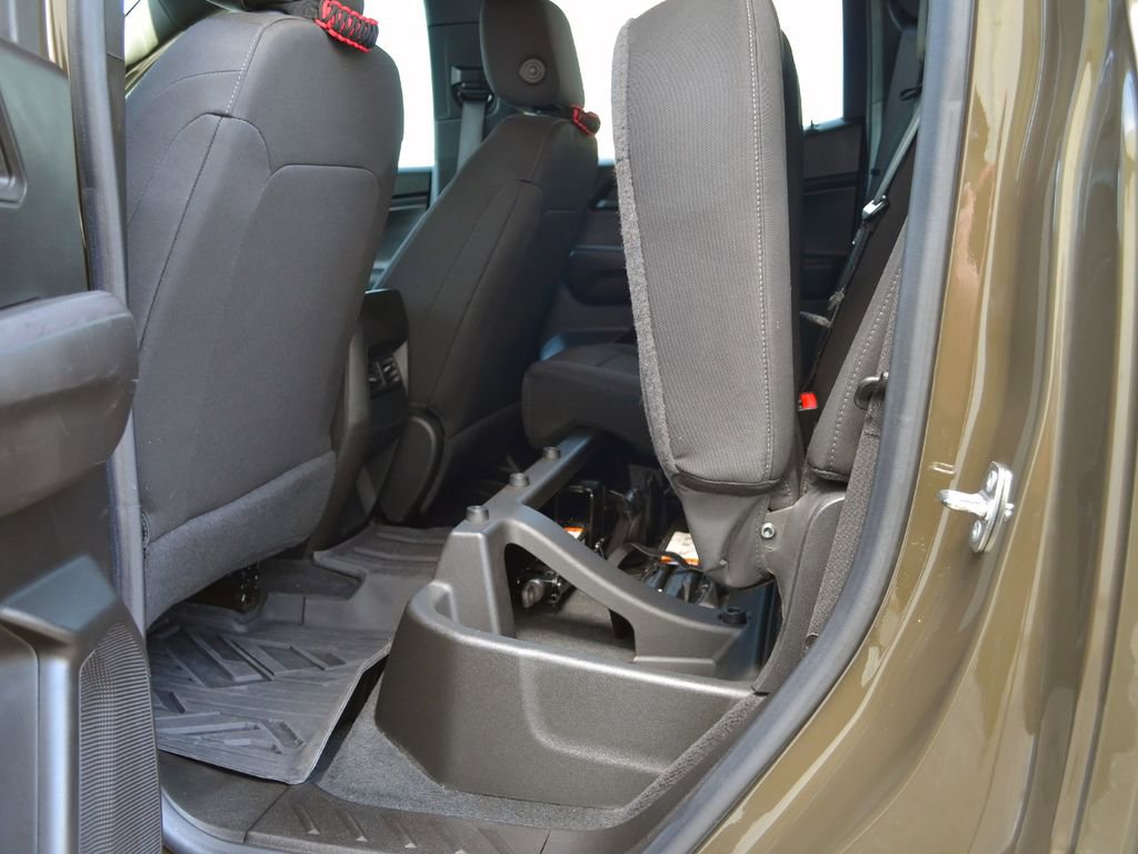 Used 2023 Chevrolet Colorado Trail Boss w/ Advanced Trailering Package image 30