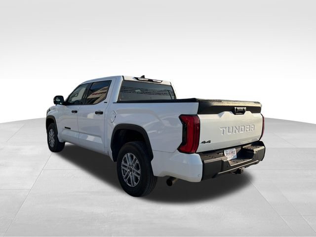 Used 2023 Toyota Tundra SR5 w/ SR5 Convenience Package AWD/4WD image 7