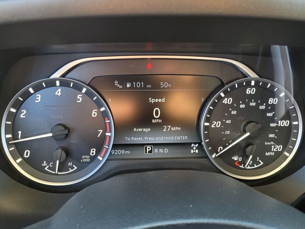 Used 2024 Nissan Titan SV w/ SV Convenience Package image 27