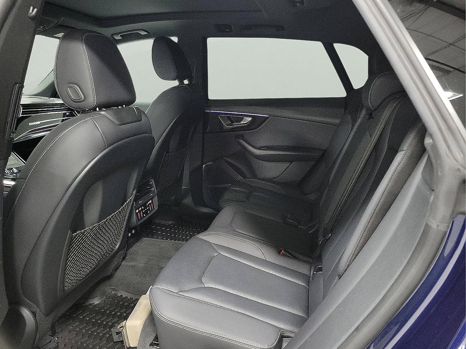 Used 2021 Audi Q8 Premium Plus w/ Premium Plus Package image 7