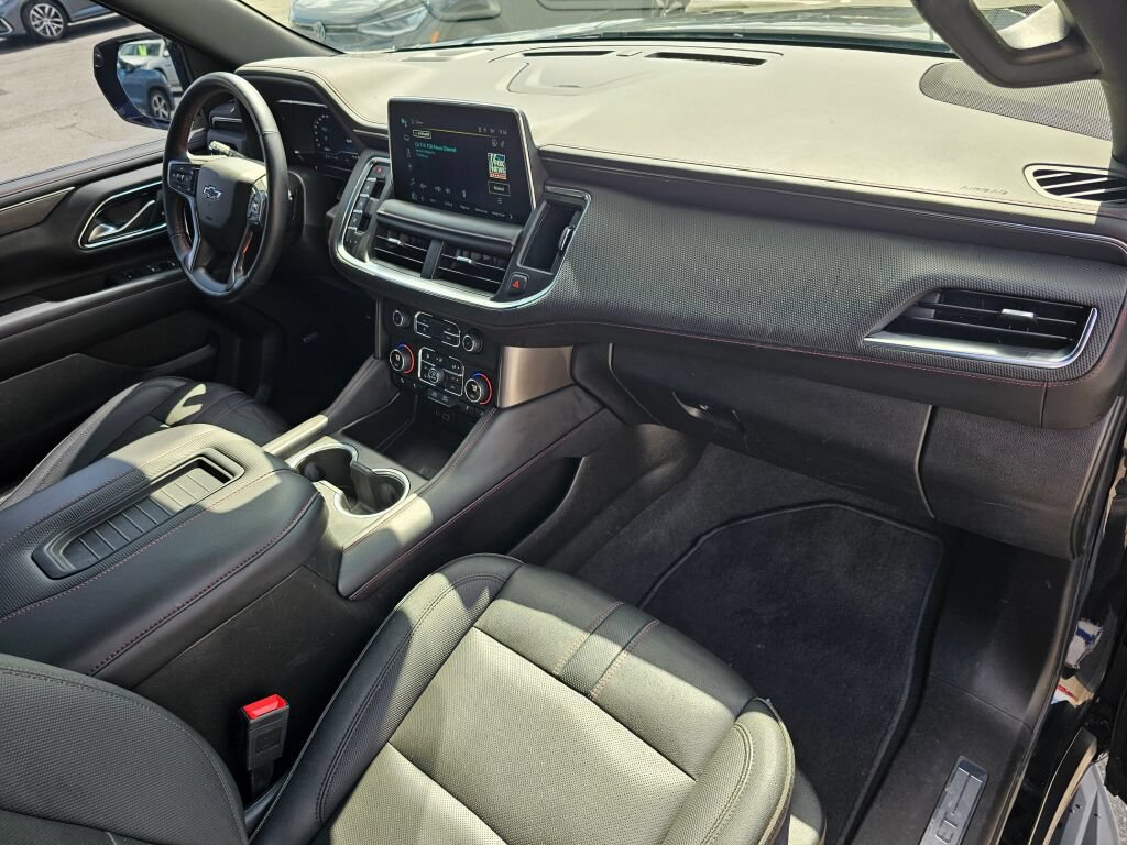 Used 2022 Chevrolet Tahoe RST w/ Luxury Package AWD/4WD image 15