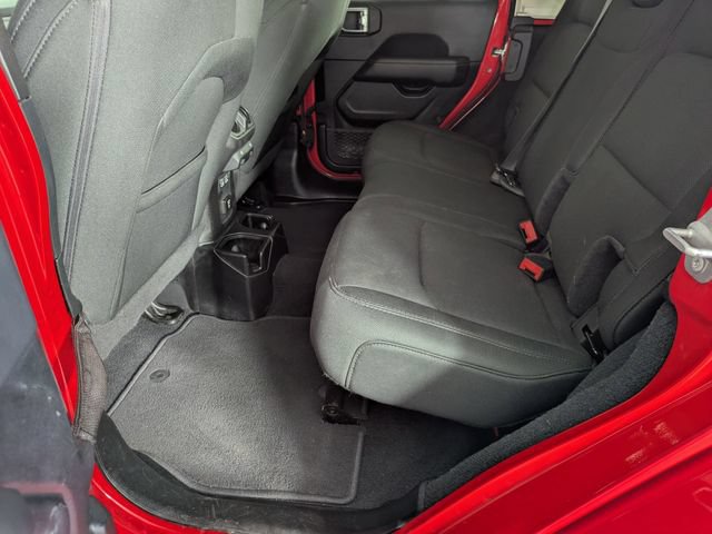 Used 2019 Jeep Wrangler Unlimited Sahara w/ Safety Group AWD/4WD image 23