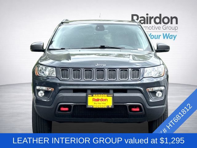 Used 2017 Jeep Compass Trailhawk w/ Leather Interior Group AWD/4WD image 3