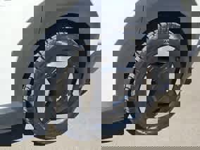 Used 2024 Kia EV9 Wind image 14