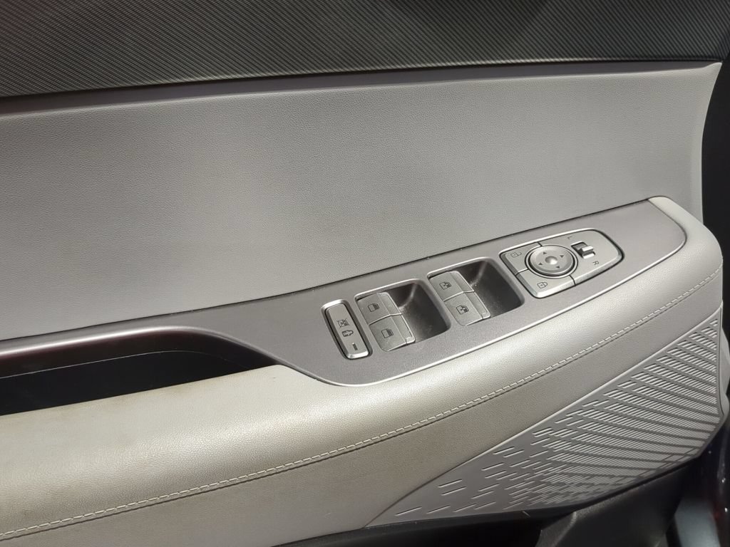 Used 2023 Hyundai Palisade SEL AWD/4WD image 17