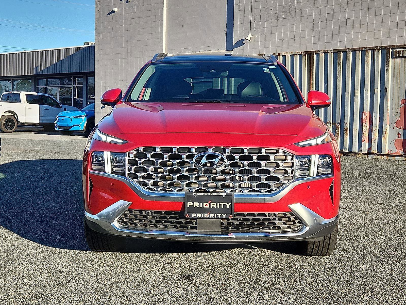 Used 2023 Hyundai Santa Fe Limited image 2