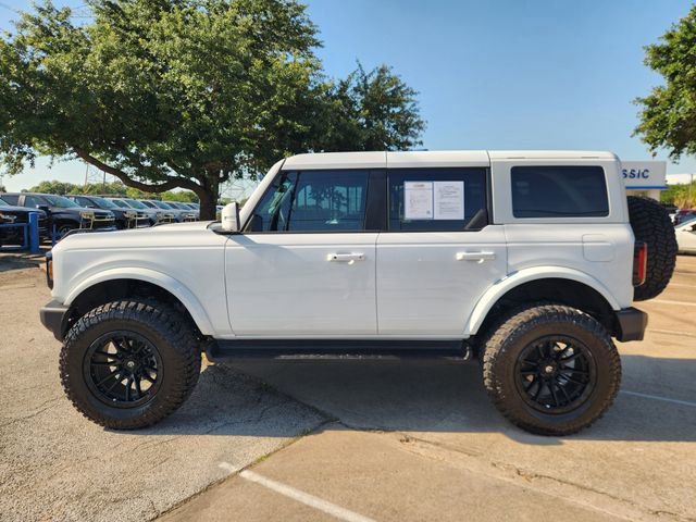 Used 2025 Ford Bronco Outer Banks AWD/4WD image 4