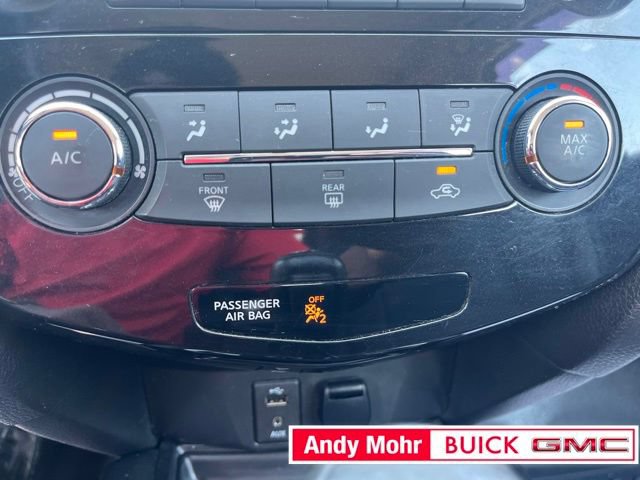 Used 2016 Nissan Rogue S FWD image 27
