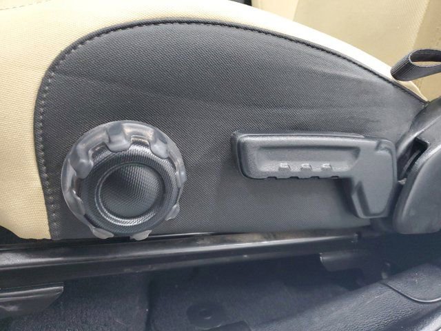 Used 2023 Jeep Gladiator Sport AWD/4WD image 16
