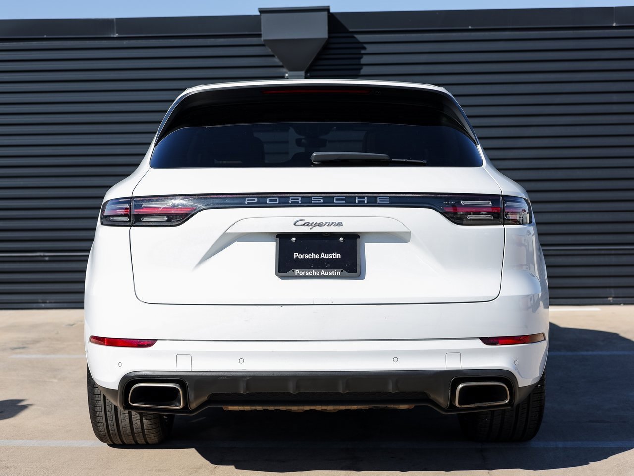 Certified 2022 Porsche Cayenne image 6