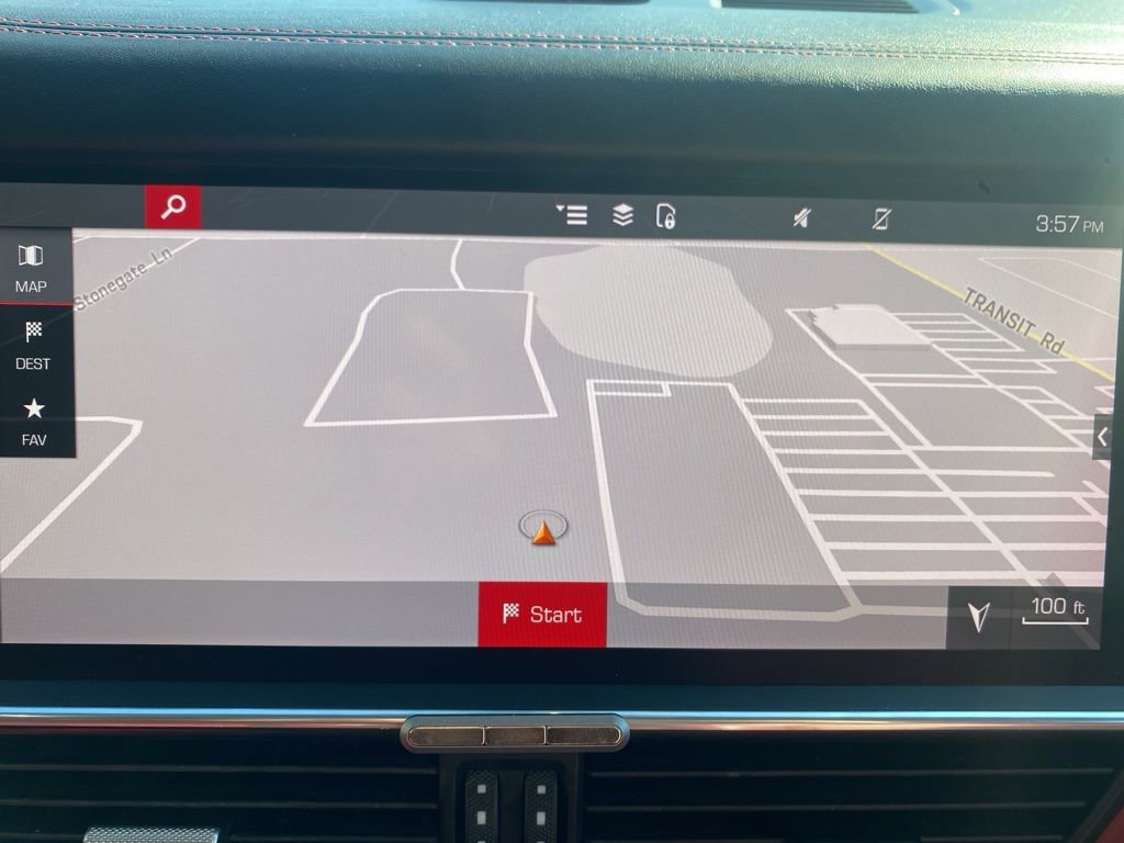 Used 2021 Porsche Cayenne image 9