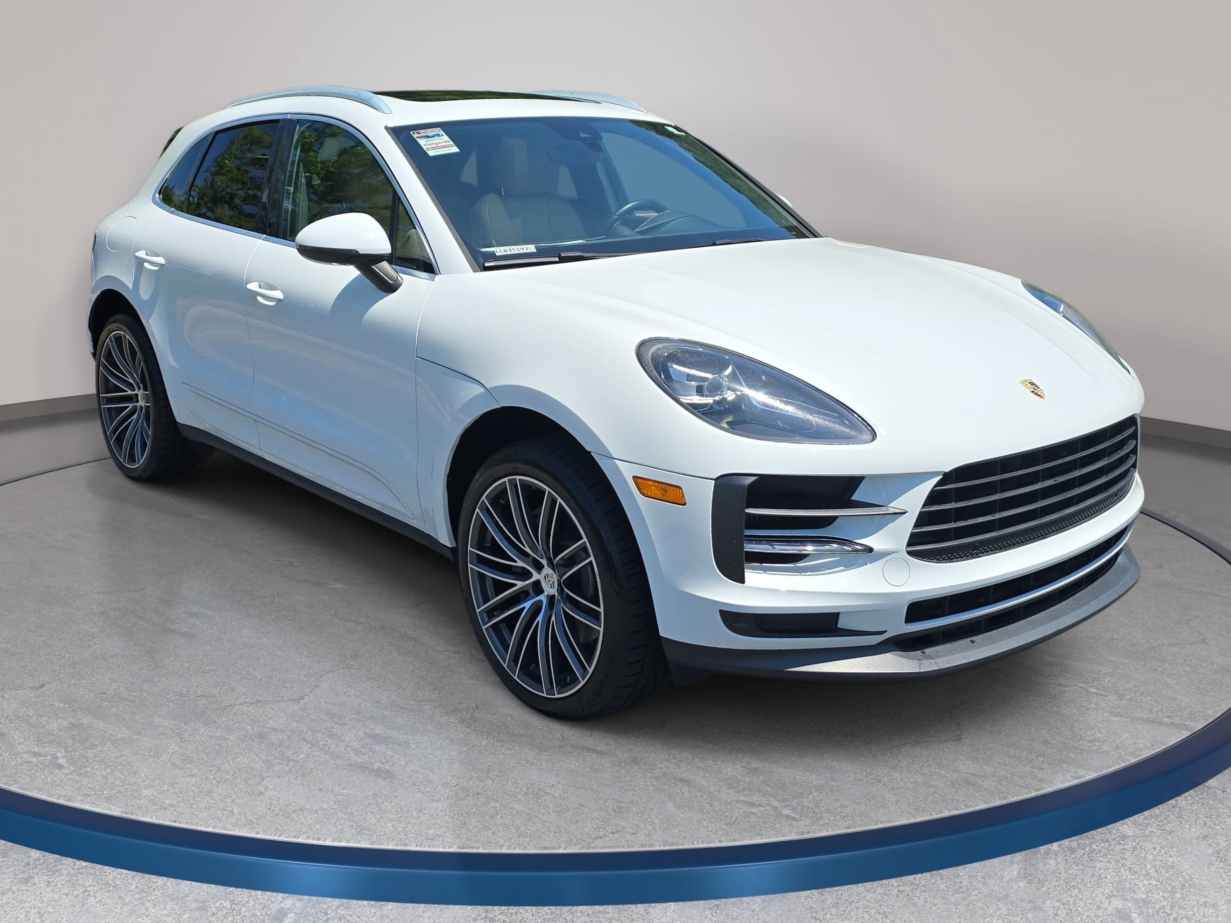 Used 2020 Porsche Macan S AWD/4WD image 3