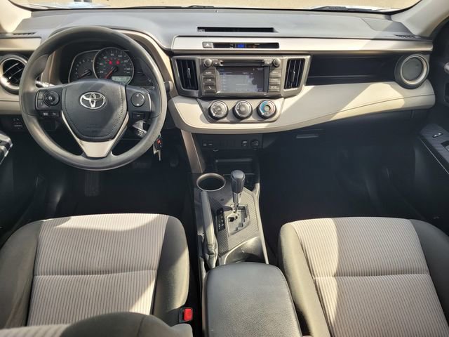 Used 2015 Toyota RAV4 LE FWD image 14