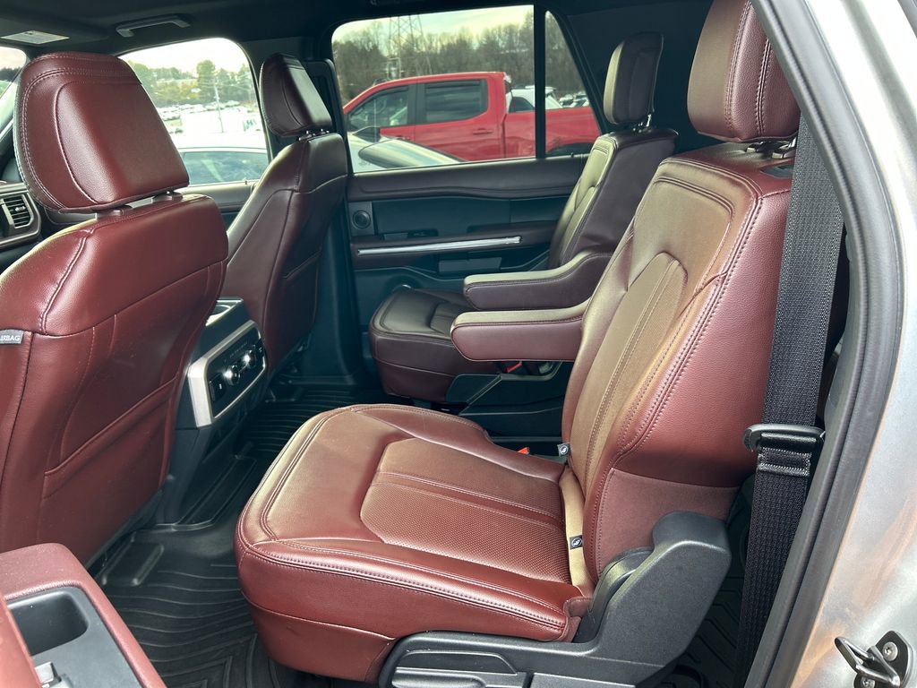 Used 2024 Ford Expedition Max Limited image 32