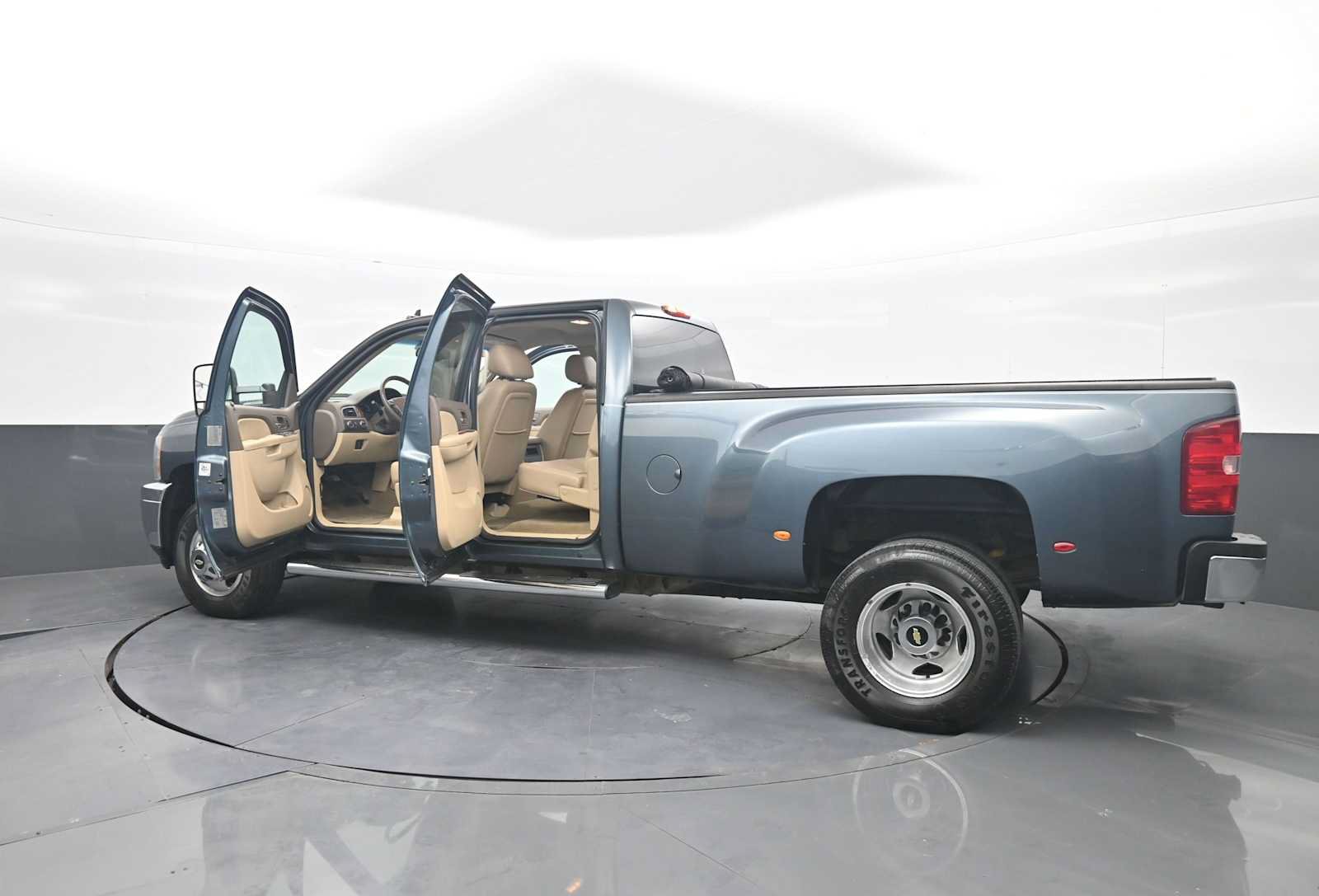 Used 2012 Chevrolet Silverado 3500 LTZ AWD/4WD image 51