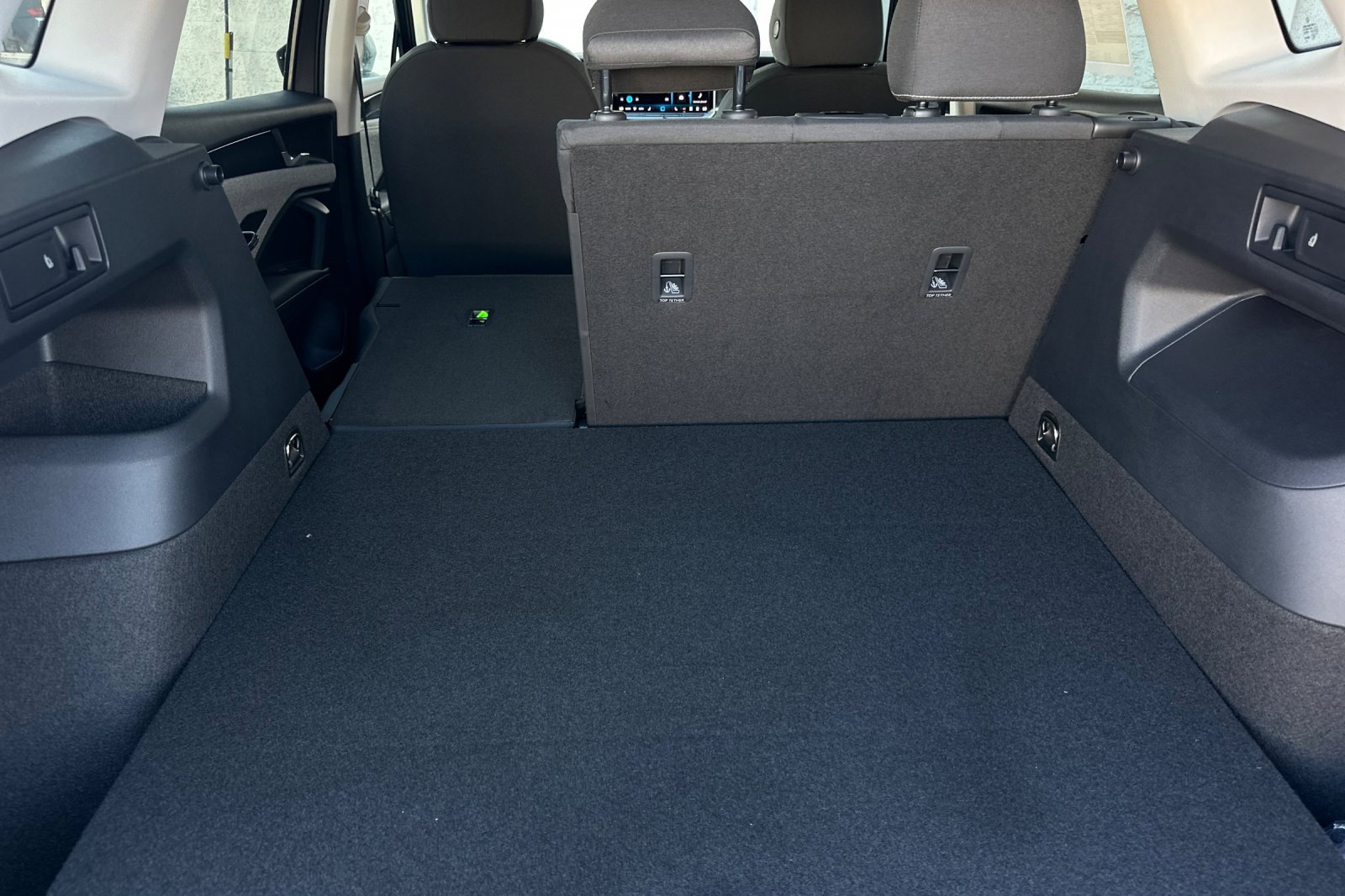 New 2025 Volkswagen Tiguan S image 13