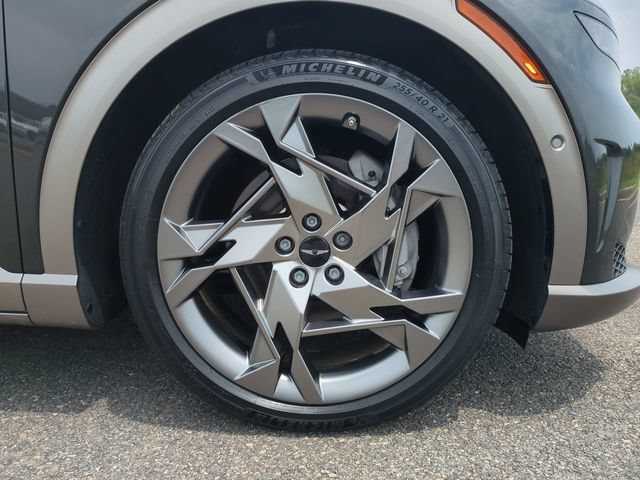 Used 2023 Genesis GV60 Performance AWD/4WD image 11