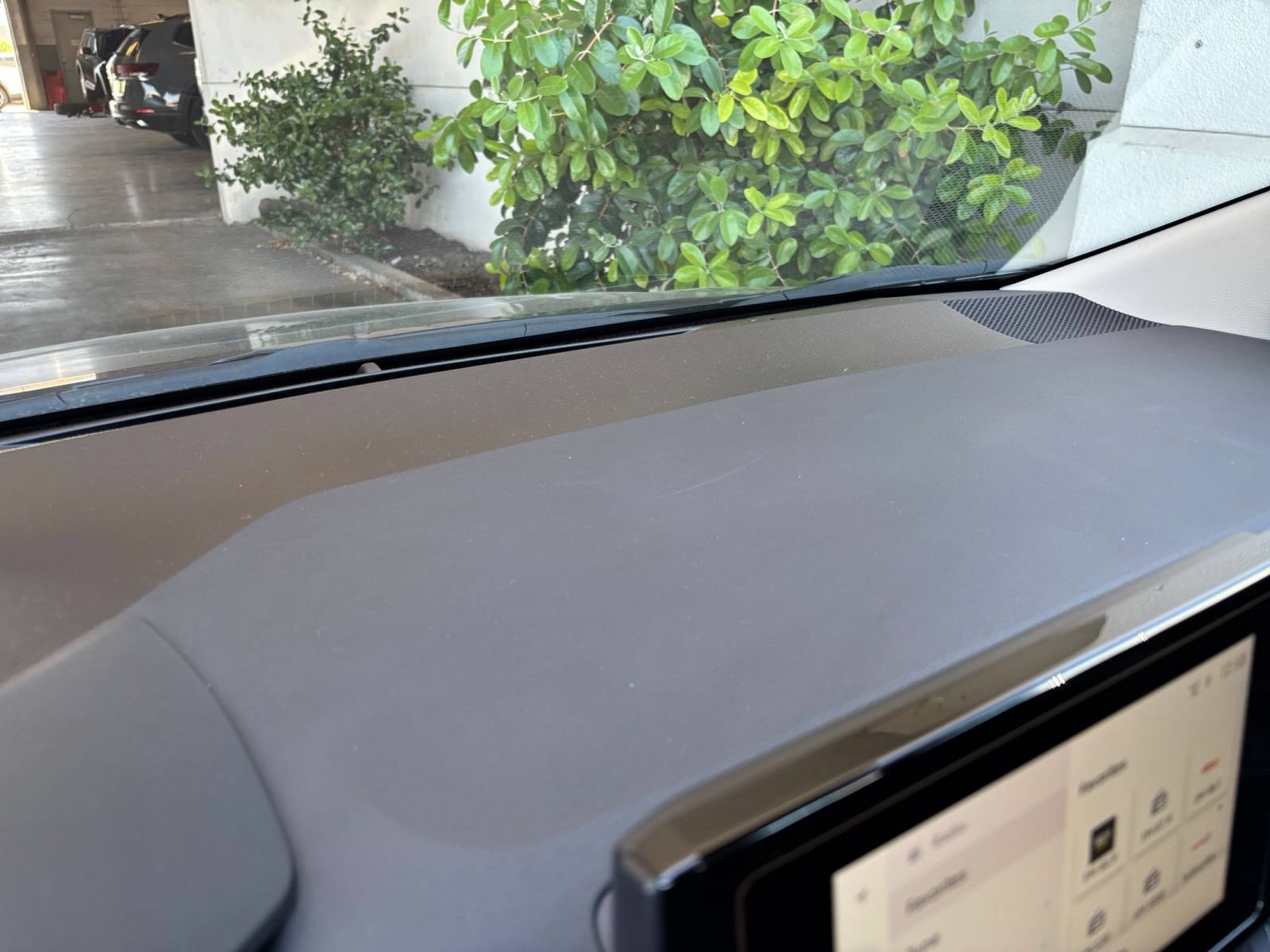 Used 2025 Toyota Corolla LE FWD image 14