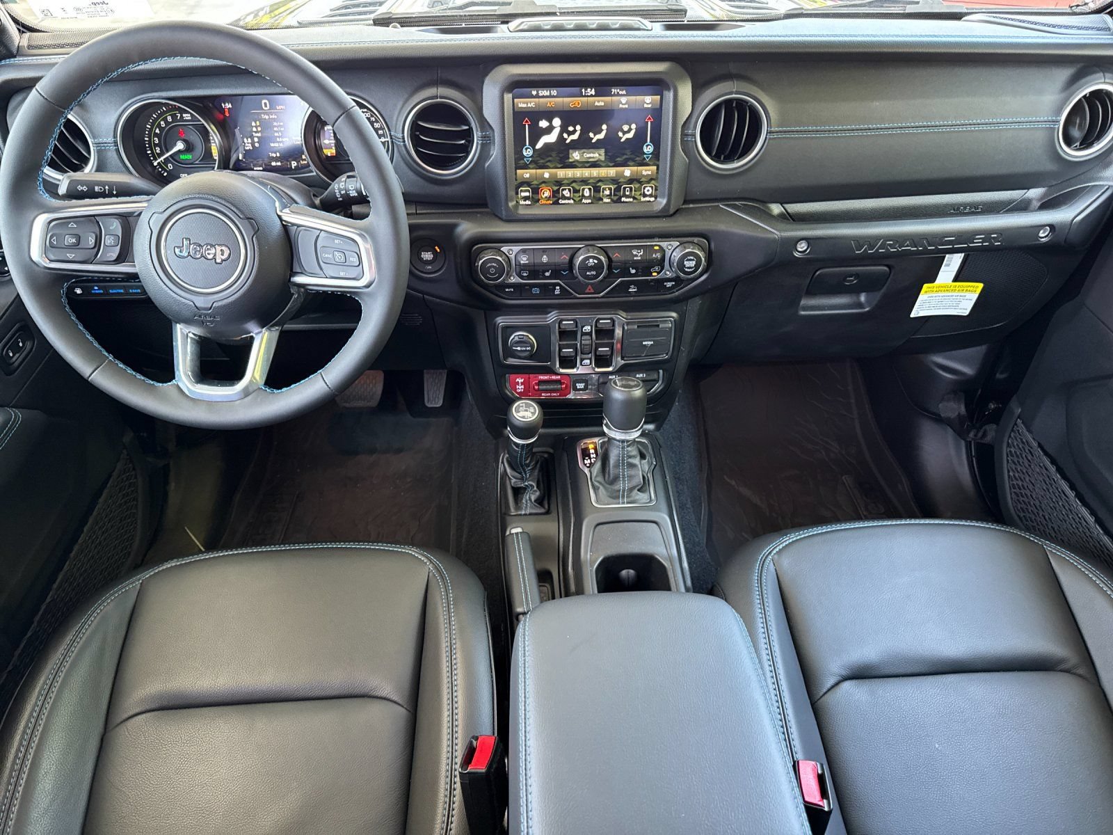 New 2023 Jeep Wrangler Unlimited Rubicon 4xe w/ Cold Weather Group AWD/4WD image 13