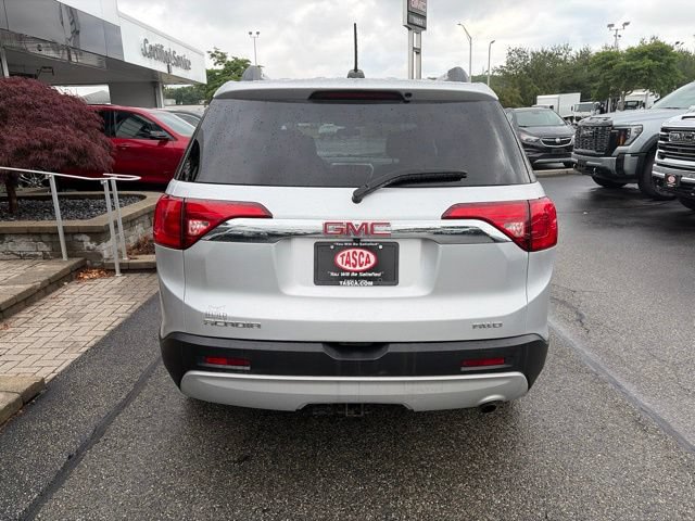 Used 2018 GMC Acadia SLE AWD/4WD image 4