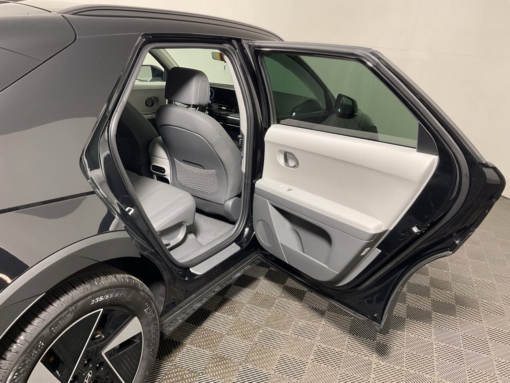 New 2027 Hyundai Ioniq 5 SEL AWD/4WD image 31