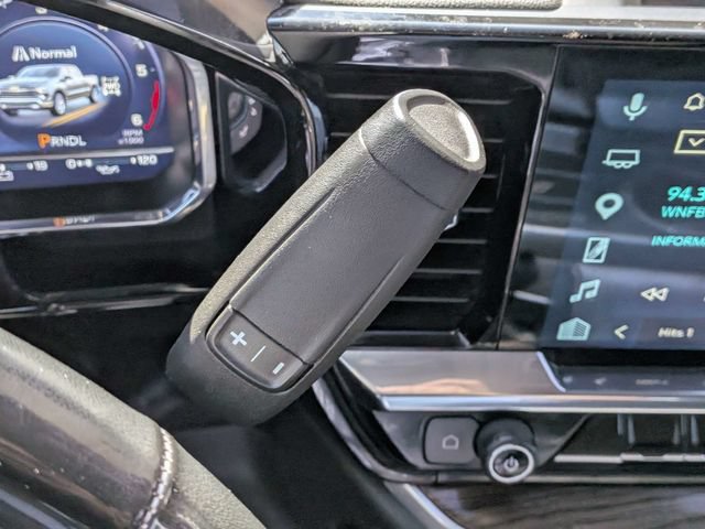 Used 2025 Chevrolet Silverado 1500 LT AWD/4WD image 20