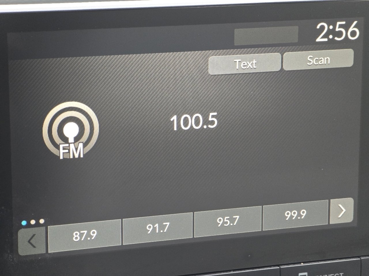 Certified 2023 Honda HR-V LX image 28